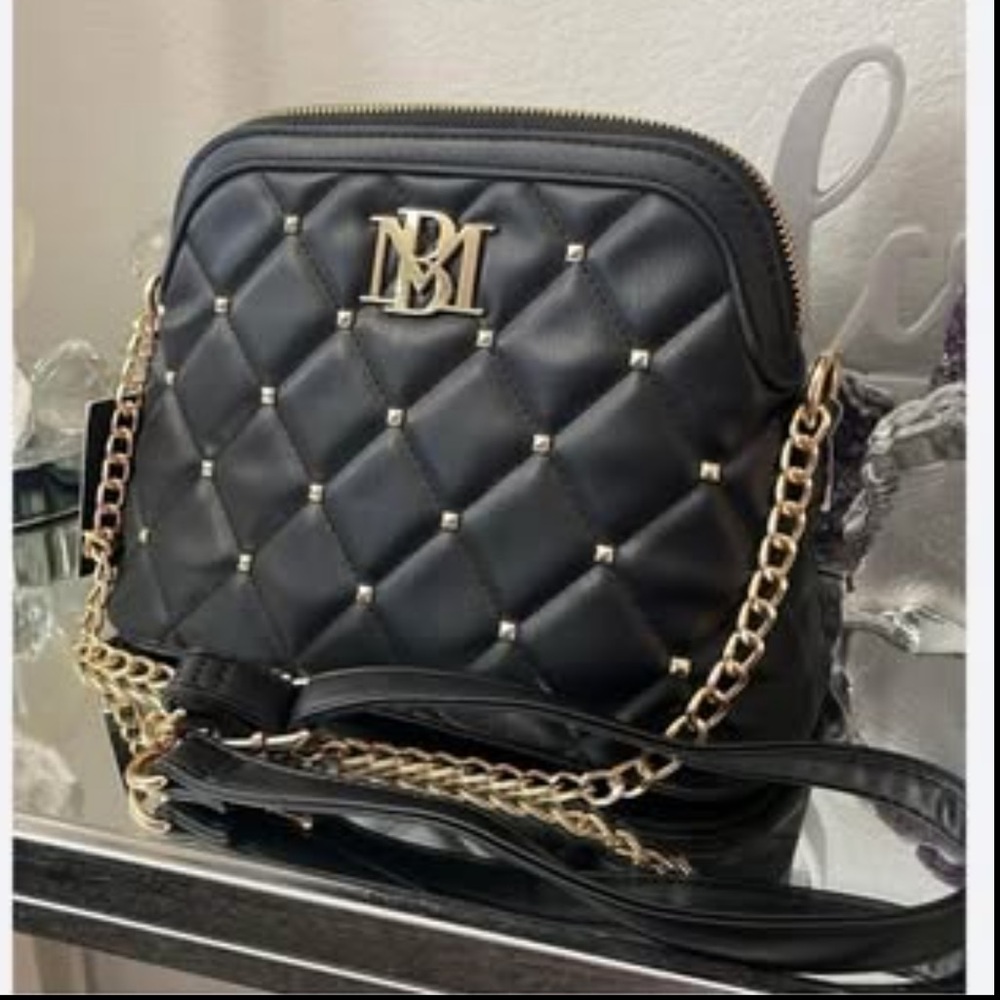 Badgley Mischka Diamond-Stitched Bag 
Excellent condition like me only used once
